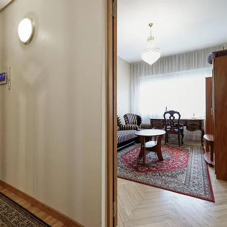 Lejlighed Old Town 1br Aia 5a